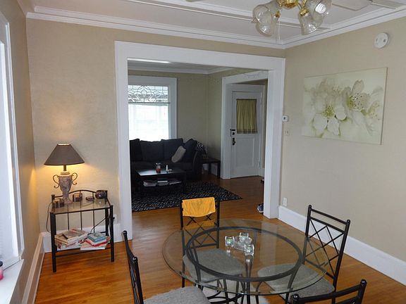 3rd image of 3229 Dupont Ave S