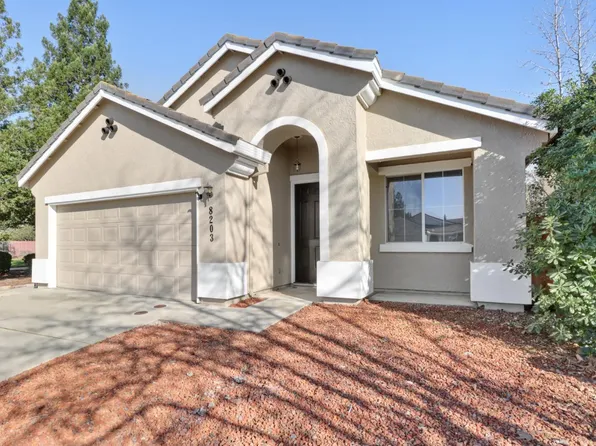8203 Gardenside Ct, Sacramento, CA 95829