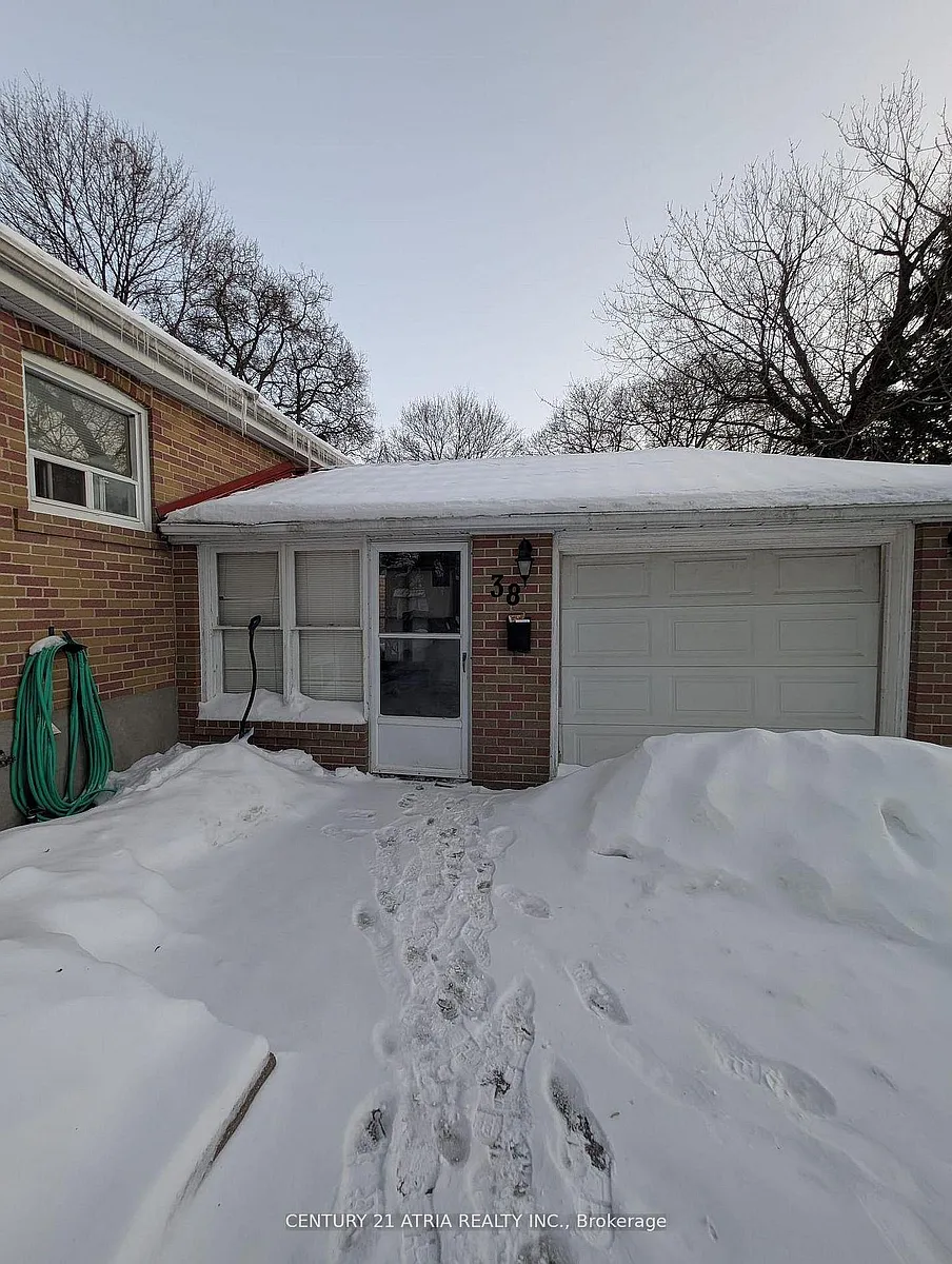 Building Photo - 38 Harding Blvd #Basement 2-2
