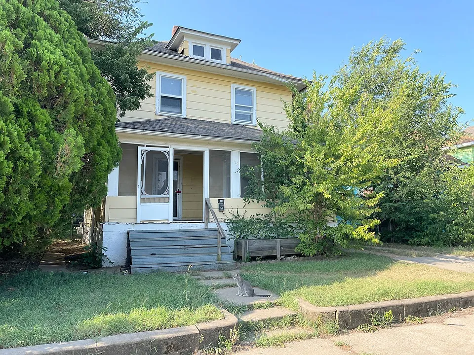 119 W 13th Ave