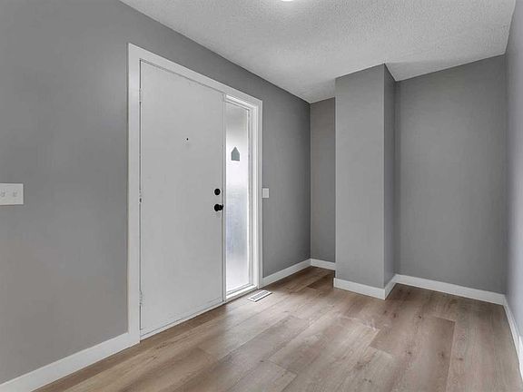 4th image of 7172 S Coach Hill Rd SW #104