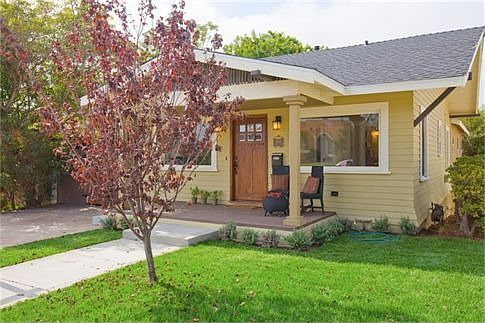 Beautiful renovated home in Morley Field