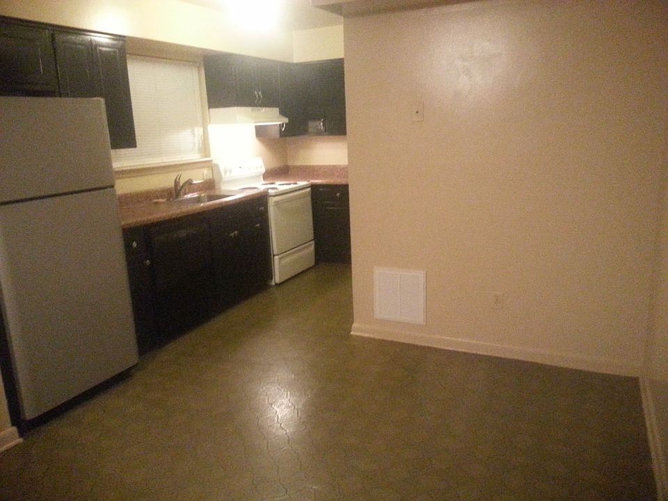 1st image of 1402 Ventura Way
