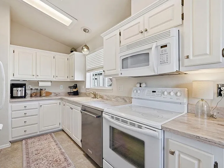 8865 E Baseline Rd — Photo 7