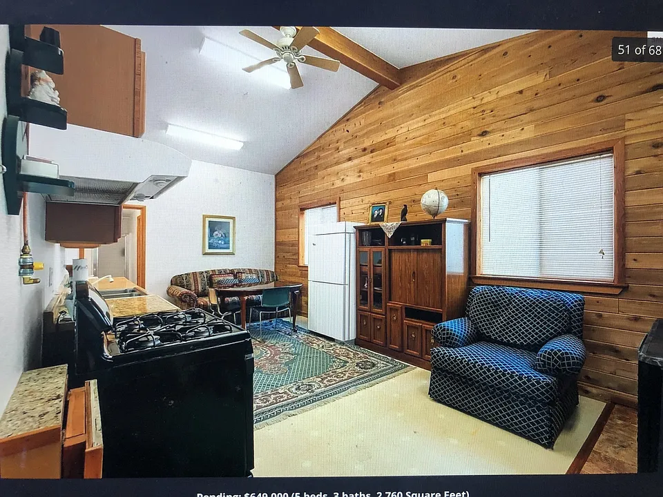 323 Aspen Dr