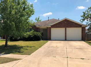 376 Spruce Dr, Kyle, TX 78640