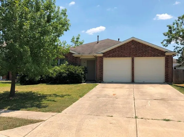 376 Spruce Dr, Kyle, TX 78640