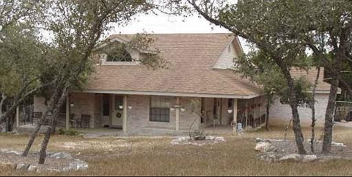 1st image of 810 HOPTREE DR