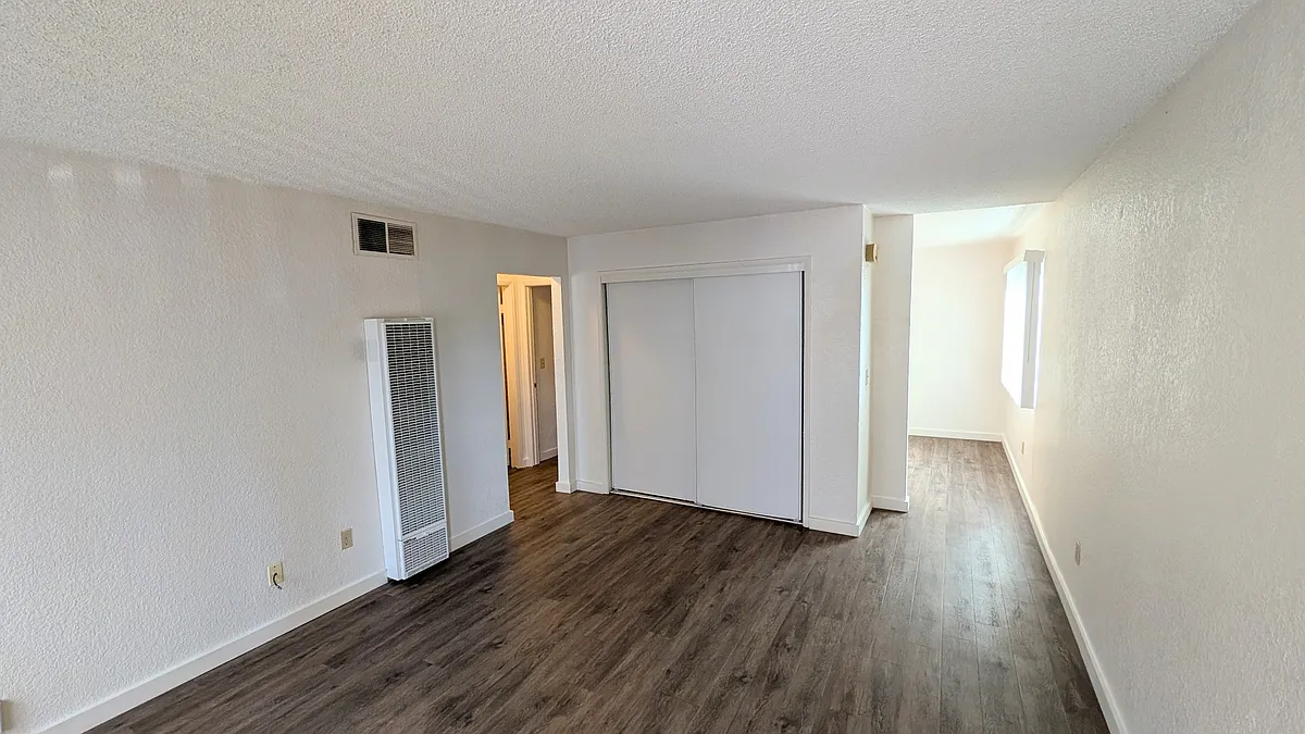 Building Photo - 1624 Missouri St #B