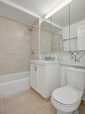 Rented by New York Residence | media 4