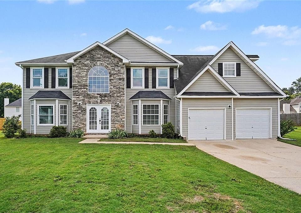 1st image of 2909 Crabapple Cir SE