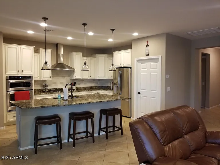 26881 W Utopia Rd — Photo 8