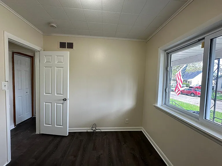 8549 Central Ave — Photo 15