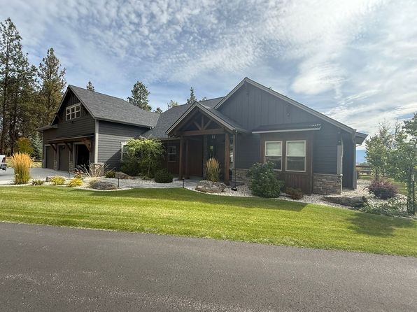 875 Saddleback Dr