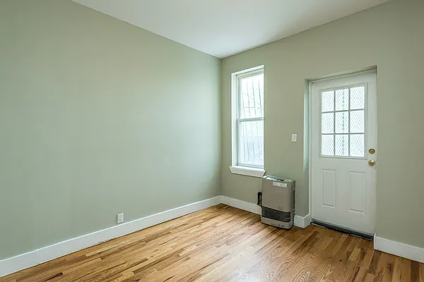 Rented by Nooklyn NYC LLC | media 8