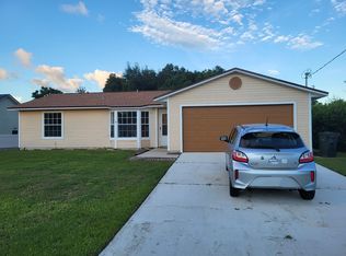 17 Ranch Trail Rd, Debary, FL 32713