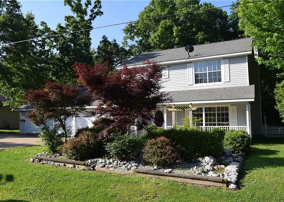 1st image of 9 Primrose Ln