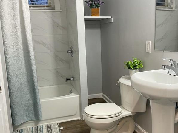 2108-2110 Chichester Rd Unit 6