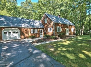 18 Thunderbird Trl, Tunkhannock, PA 18657