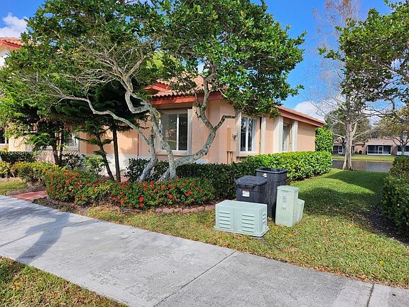 2nd image of 20869 NW 4th St #0