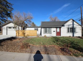 1025 SW Glacier Ave, Redmond, OR 97756