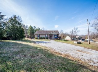 8104 Henryville Otisco Rd, Otisco, IN 47163