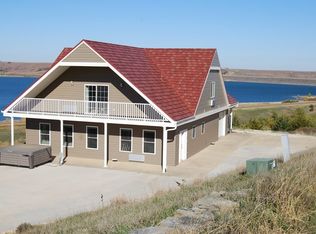 210 Thoman Dr, Sylvan Grove, KS 67481
