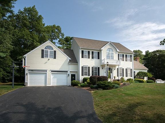 3rd image of 39 Waterford Dr
