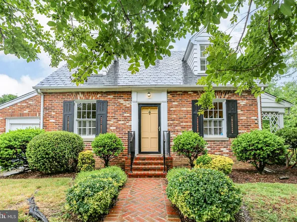 800 Sylvania Ave, Fredericksburg, VA 22401
