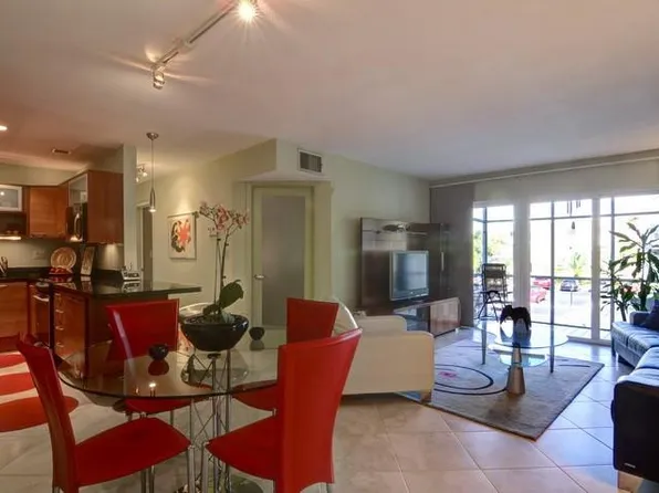 2990 NE 16th Avenue #C203, Oakland Park, FL 33334