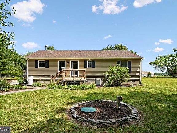 3rd image of 7496 Parsonsburg Rd
