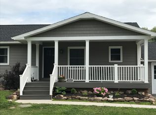 3645 Lower Mountain Rd, Sanborn, NY 14132