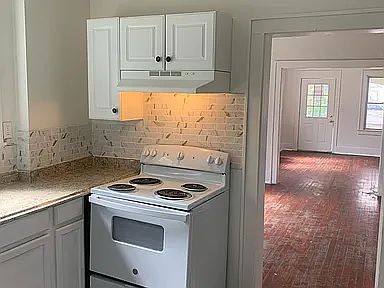1st image of 24 Market St #B