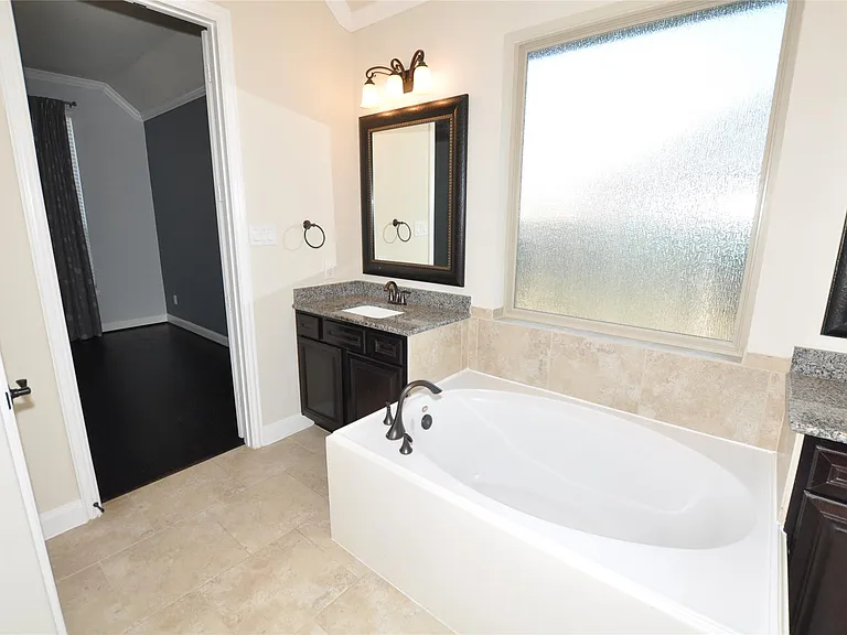 13315 Maywater Crest Ct — Photo 23