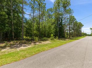 Monterrey Rd, Crestview, FL 32539