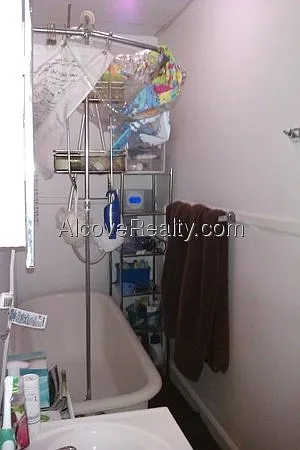 2 bed, 1.5 bath, $3,500 — Photo 4