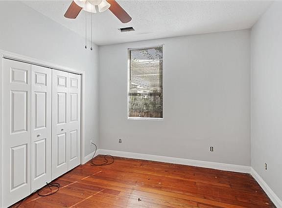 5th image of 1123 N Miro St