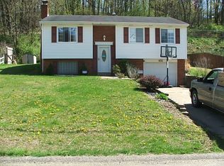 431 Sherrick Dr, Irwin, PA 15642