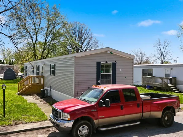 13910 Main St Unit 48, Grabill, IN 46741
