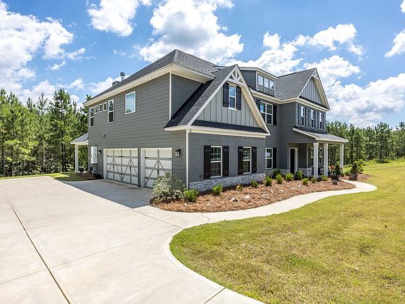 3rd image of 126 Oak Grove Way