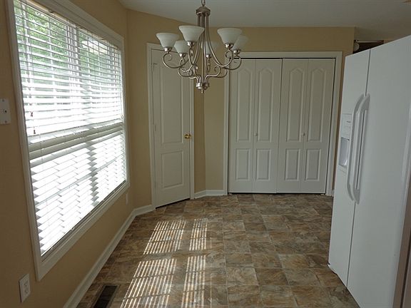 4th image of 6161 Almorah Ct
