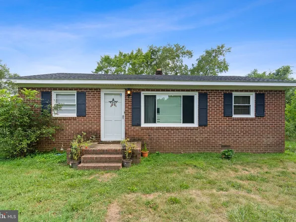 630 Apple Grove Rd, Mineral, VA 23117