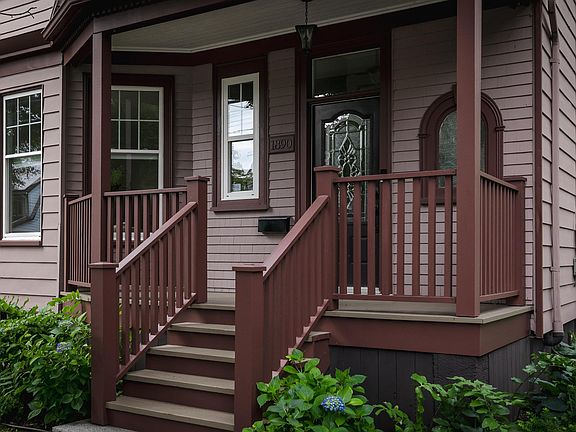 2nd image of 1890 Vernon St