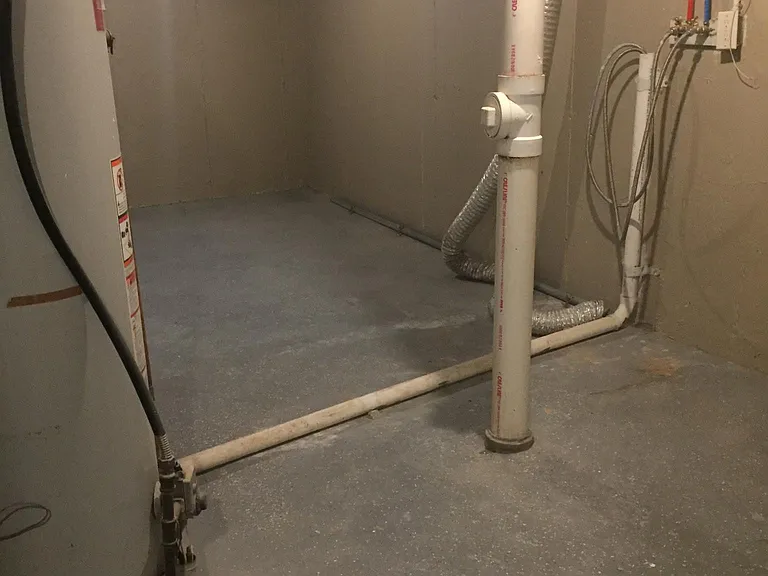 Laundry Hookup