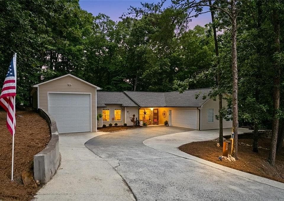 1st image of 113 Eagle Heart Ct