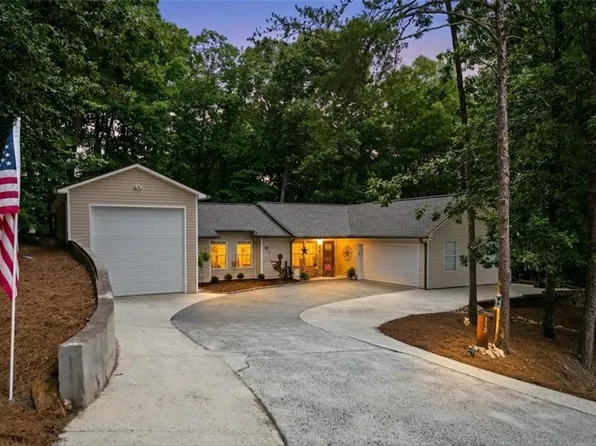 113 Eagle Heart Ct, Waleska, GA 30183