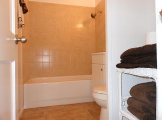 5129 N Roberts Rd, Peoria Heights, IL 61616