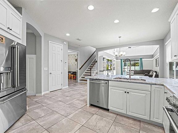 3rd image of 8903 Arabella Ln