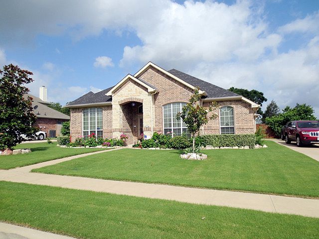 1st image of 1405 High Meadow Dr