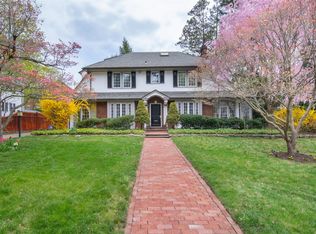 146 Pondfield Rd W, Yonkers, NY 10708